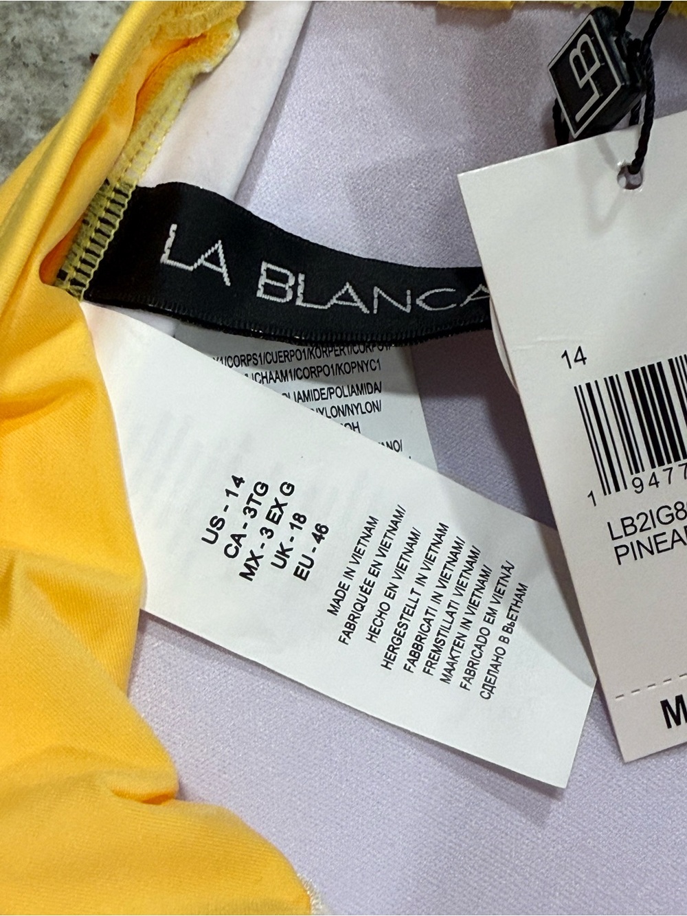 La Blanca Pineapple Yellow Ruched Swimsuit Tankini (Top Only) - Picture 6 of 7